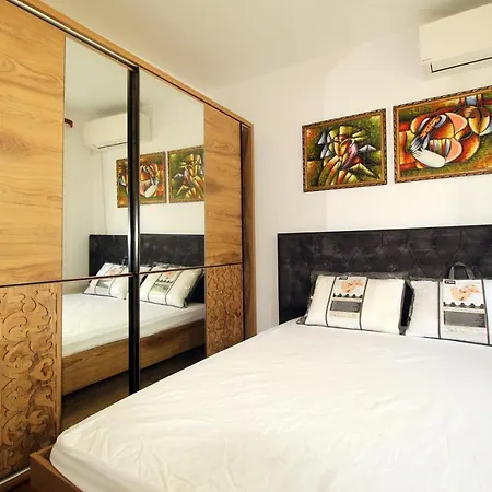 Διαμέρισμα Ana